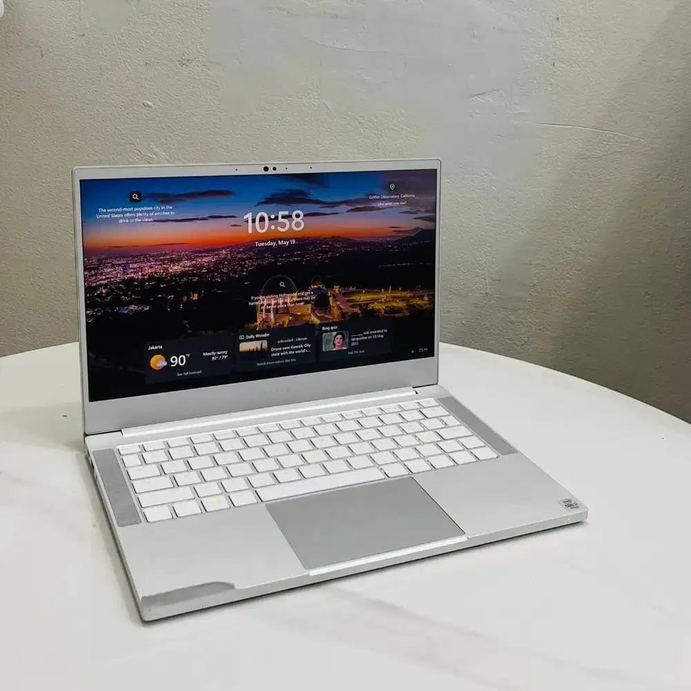 RAZER BLADE STEALTH 13 LATE 2019 i7 gen 10  Ram 16 Gb   Ssd 256Gb *REC