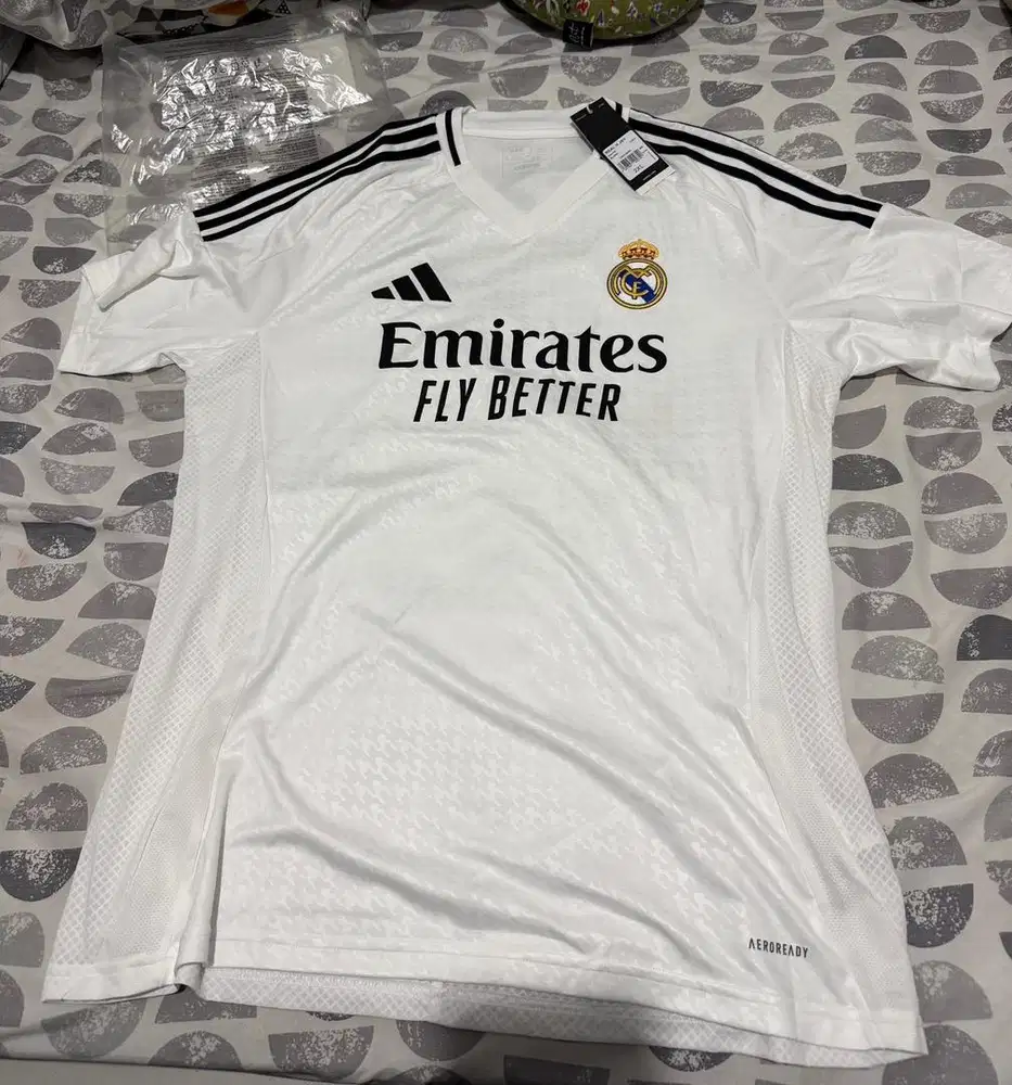 Jersey Real Madrid 2024 2025 home original brand new with tag