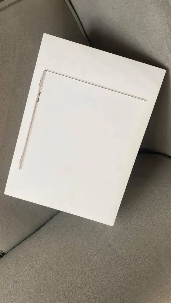 New Macbook Air 2024 M3 RAM 8/256 GB 15 Starlight