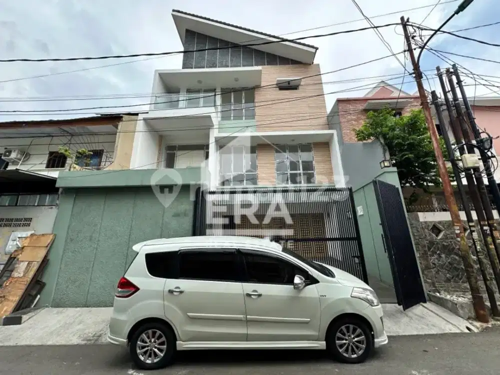 Rumah  Di Tomang Lebar 9, Split Level