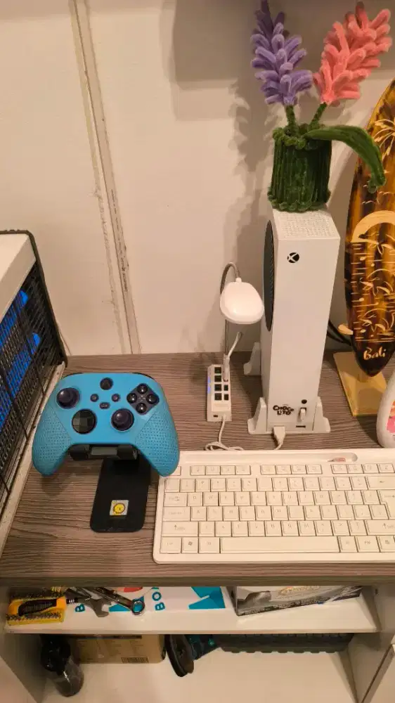 XBOX SERIES S WHITE LIKE NEW