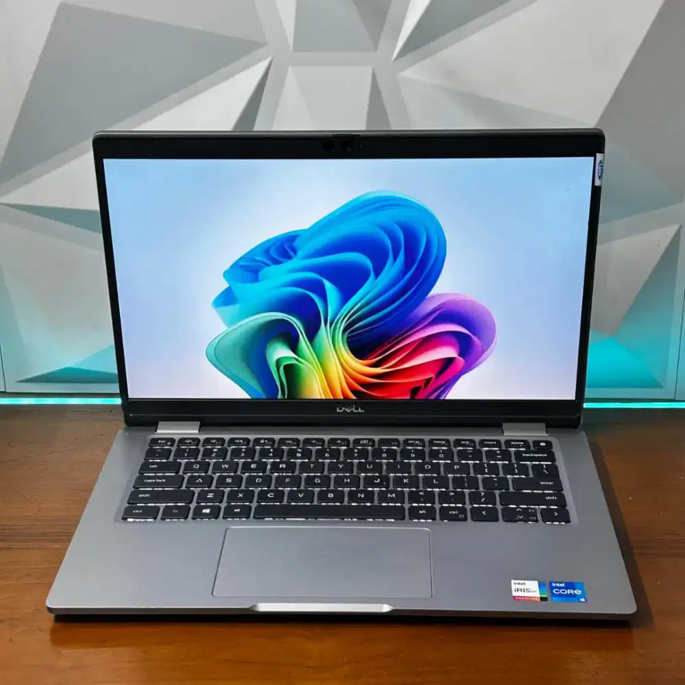 DELL LATITUDE 5320 i5-1135G7 RAM 16/256