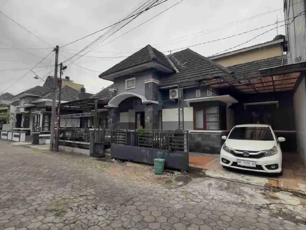 Rumah furnish 8 menit ke UGM dan Sardjito