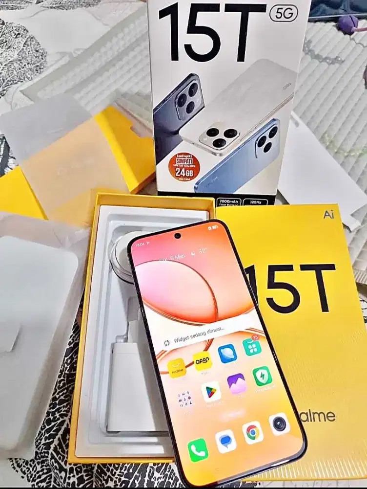 Realme 15T 5G baterai 7000mah ram 8/128 fullset