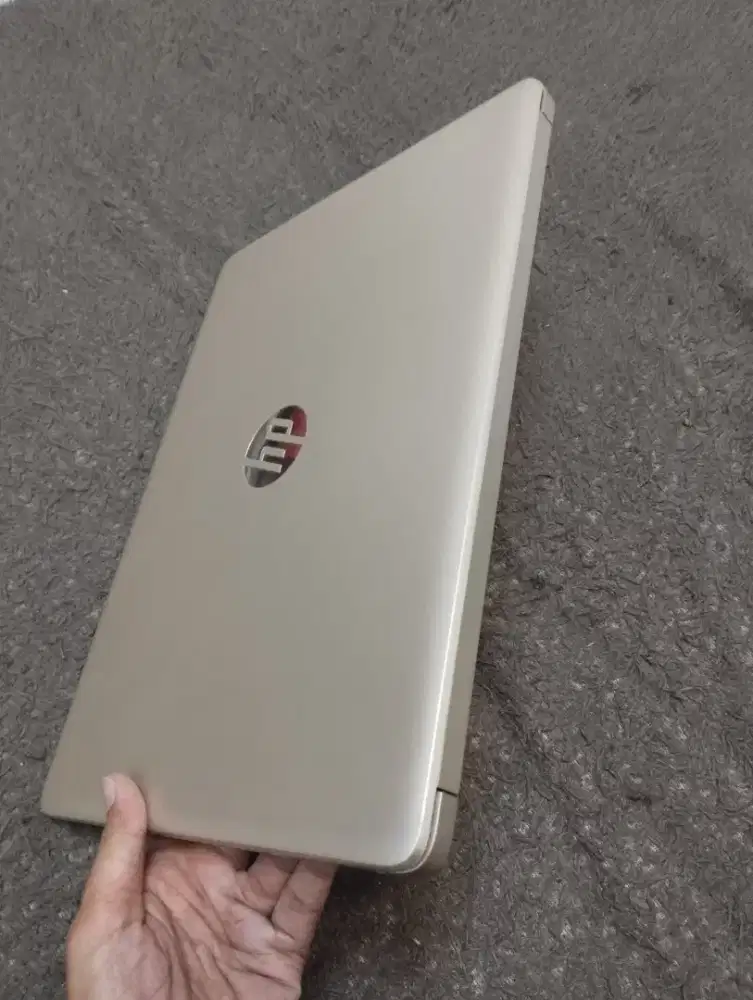 Laptop hp 14cmxxx