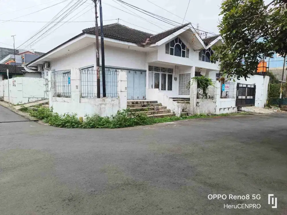 Rumah plus Kios hook dekat kampus Unsoed Purwokerto