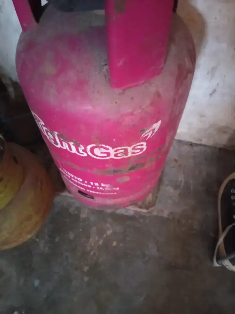 Dijual tabung gas 12 kg kosong