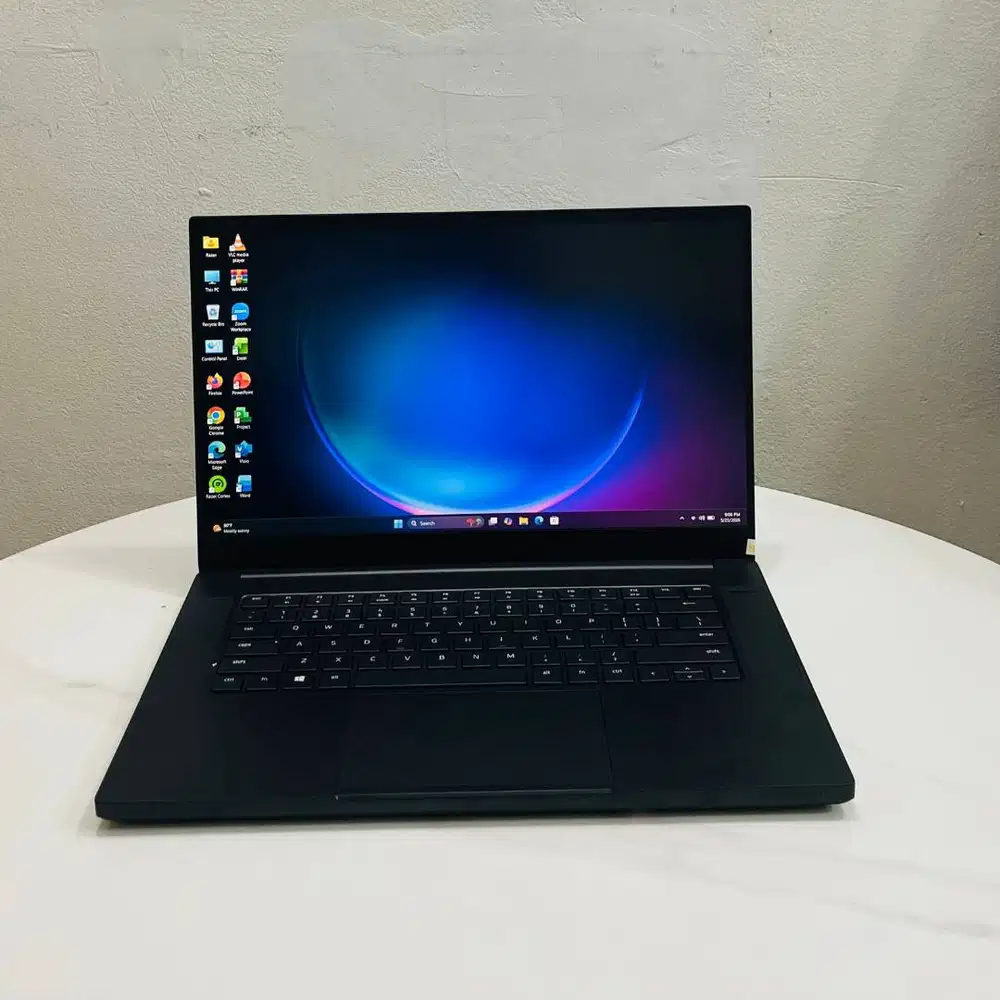 RAZER BLADE 15 LATE 2020 DUAL VGA i7 gen10 Ram 16Gb Ssd 256Gb *REC
