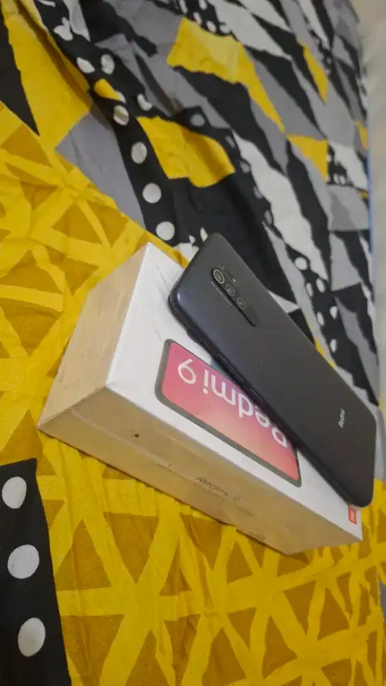 Jual murah xiaomi redmi 9 layak pakai