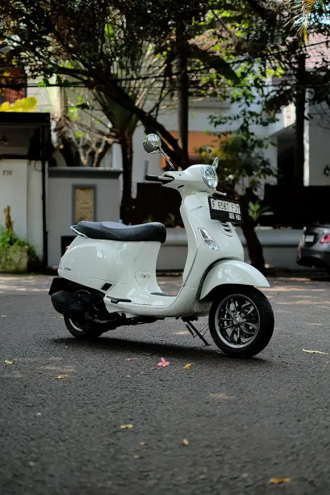 Vespa LX 125 LED 2024