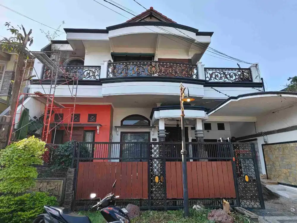 ‼️TERMURAH, Ciamik‼️ Rumah (272 m²) di Kebonsari Elveka dekat Gayungsari Ketintang Gayungan