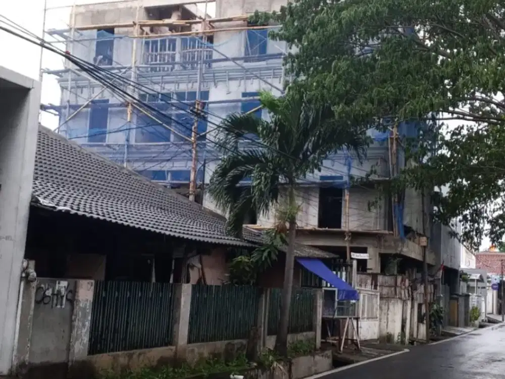 TANAH DIJUAL MURAH DI TEBET TIMUR JAKARTA SELATAN ROW JALAN LEBAR