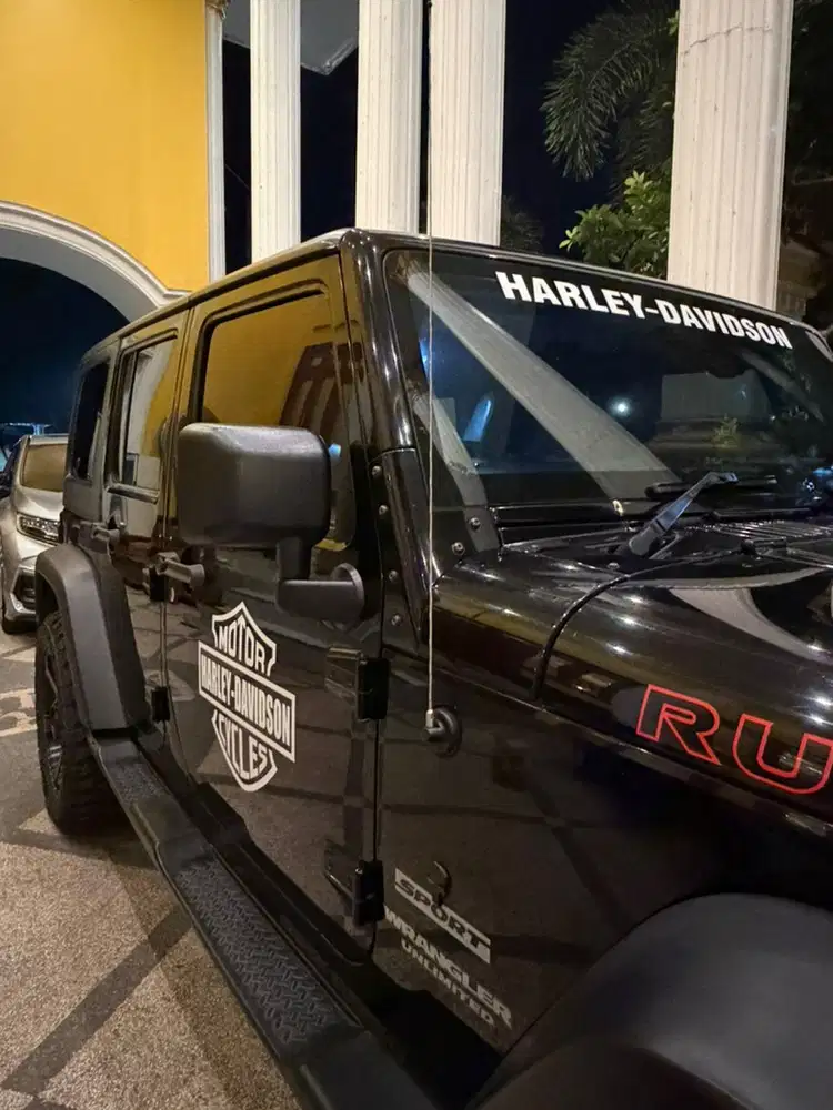 Jeep Rubicon 2011 Bensin