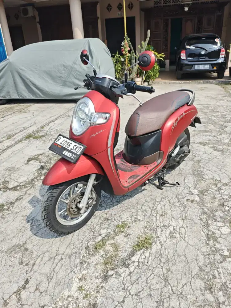 JUAL HONDA SCOOPY 2019