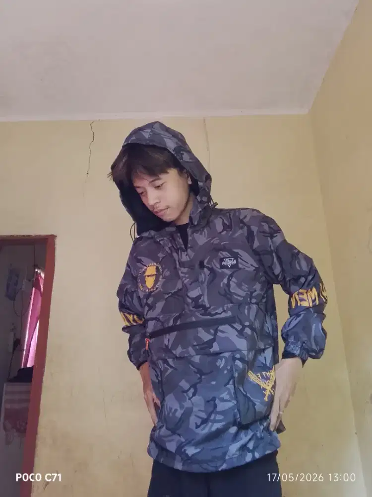 Info lokernya dong umur 22