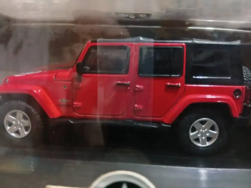 Greenlight 2014 jeep wrangler unlimited freedom edition