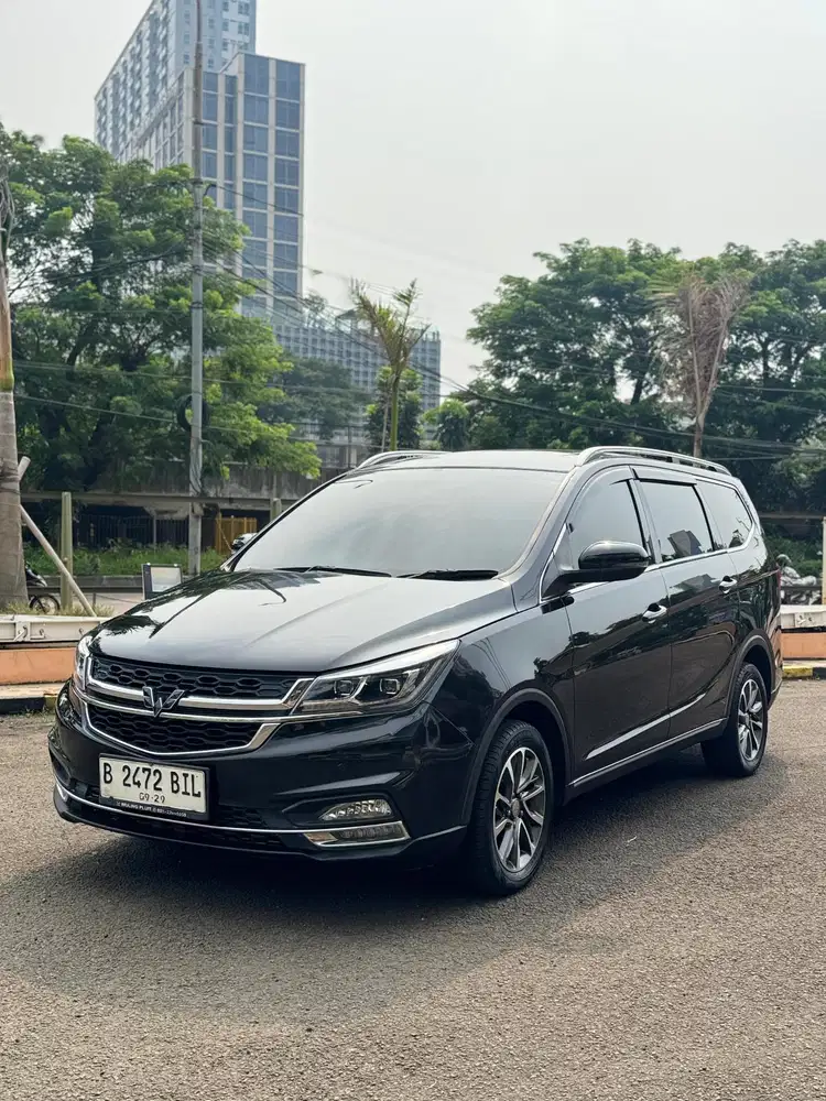 Wuling Cortez LT LUX Matic Sunroof Nik 2019 Pajak Hidup Service Record