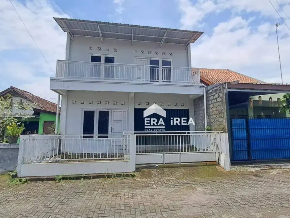 Rumah + Ruang Usaha Dijual di Jogja Dekat Pasar Gentan dan Kampus UII Yogyakarta