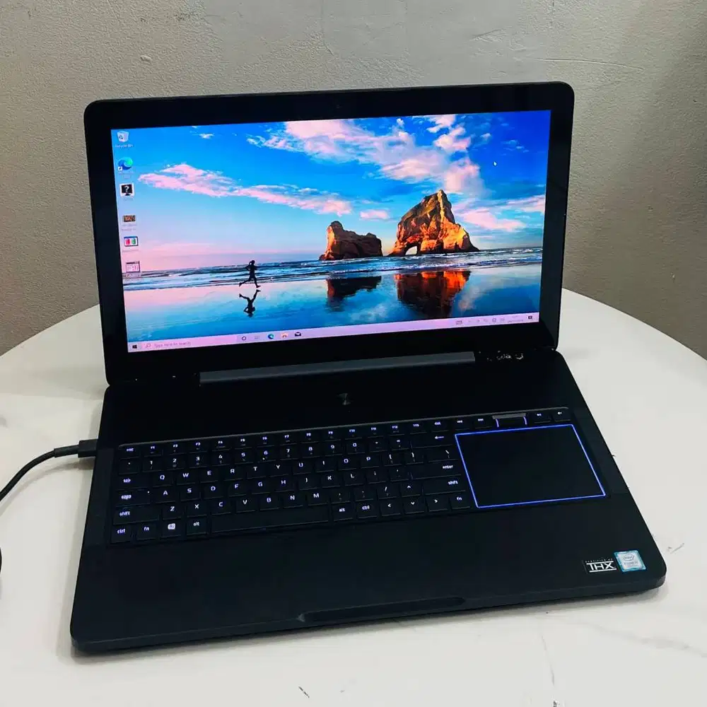 RAZER BLADE PRO TOUCHSCREEN i7 gen7 Ram 32Gb SSD 512Gb VGA 1080 *REC