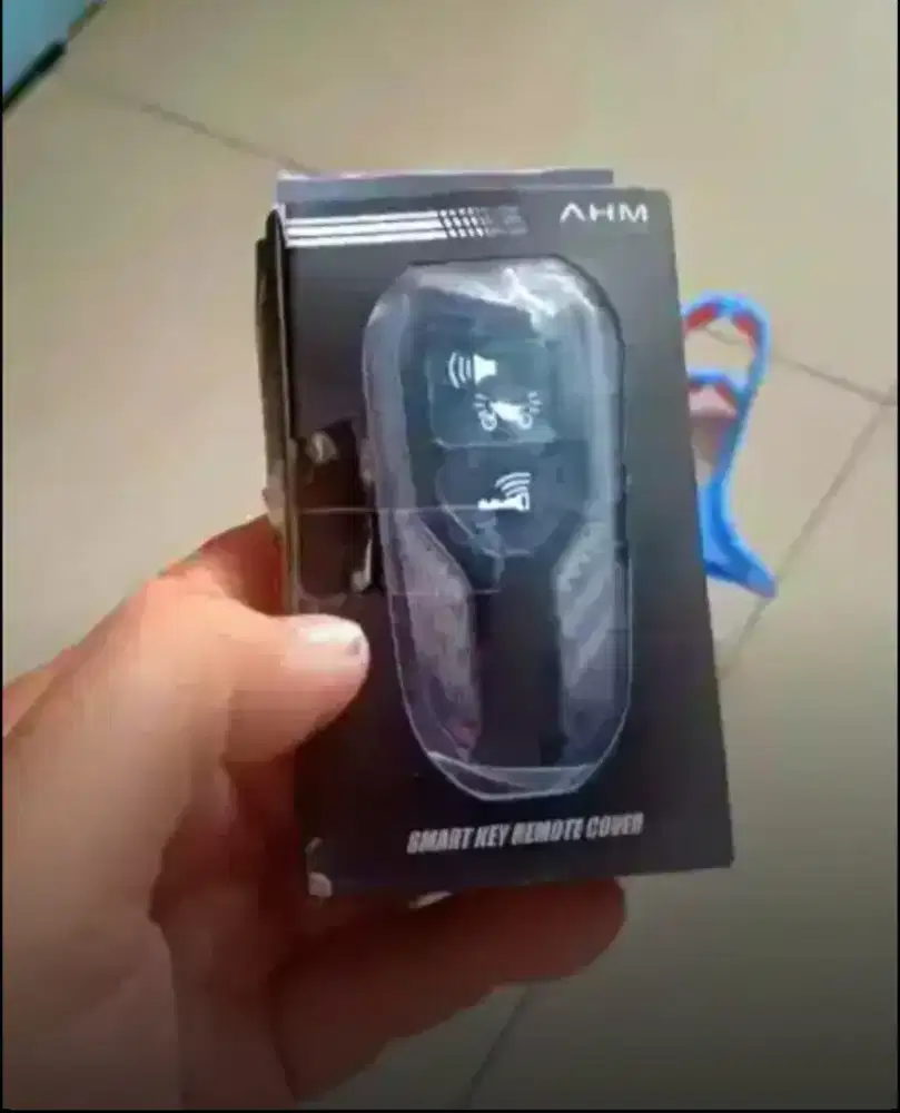 Pelindung keyles Honda PCX / Vario 160 dan gantungan barang