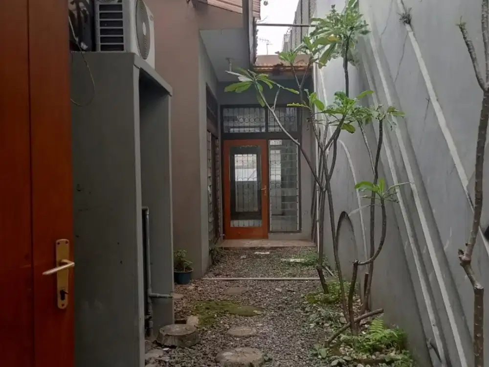 Dijual Cepat Rumah di Setrasari  Kota Bandung