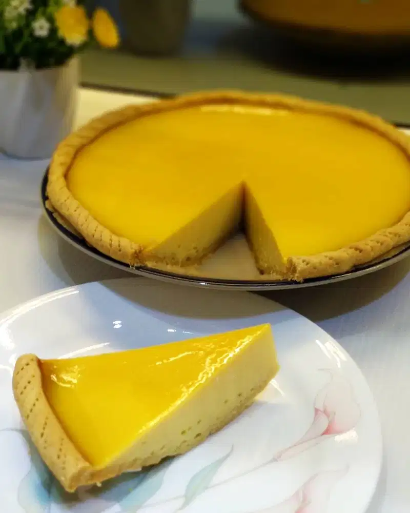 Pie Susu Kalimantan 20cm - Lumer, Legit & Free Piring Cantik!