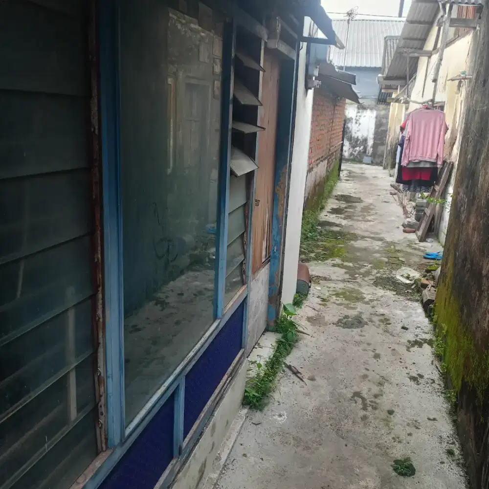 Di kontrakan rumah murah