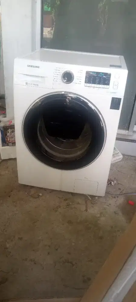 Mesin cuci Samsung digital inverter 8,5 kg