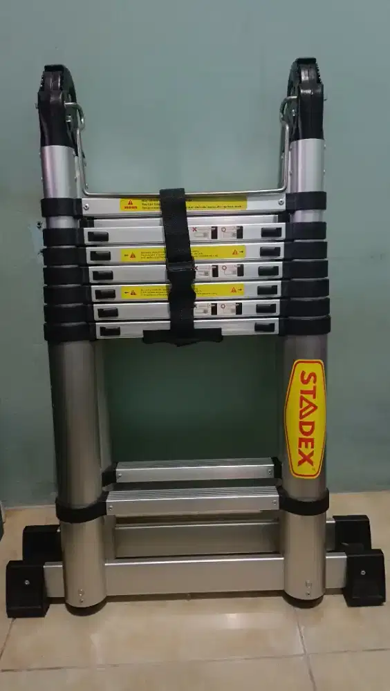 Tangga Teleskopik Double 2,5 m + 2,5 m Merk STADEX