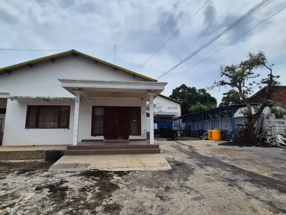 Dijual Kantor dan Gudang di Probolinggo Tengah Kota