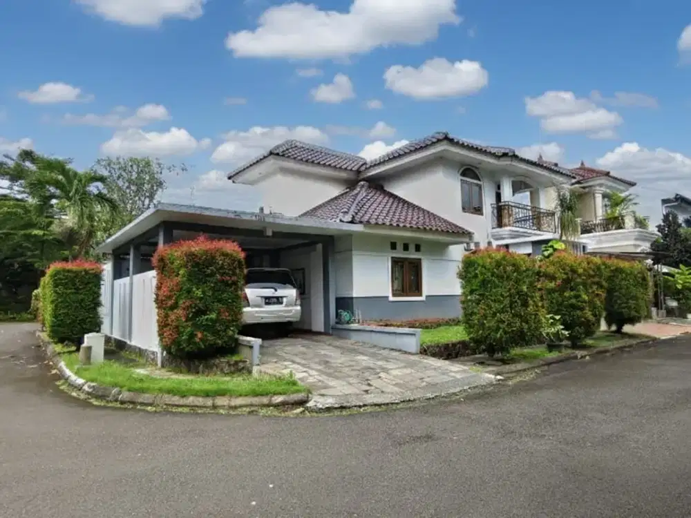 Dijual Rumah cantik posisi hoek dalam cluster lokasi strategis dekat stasiun sudimara di sektor 9 bintaro tangsel GB-13677