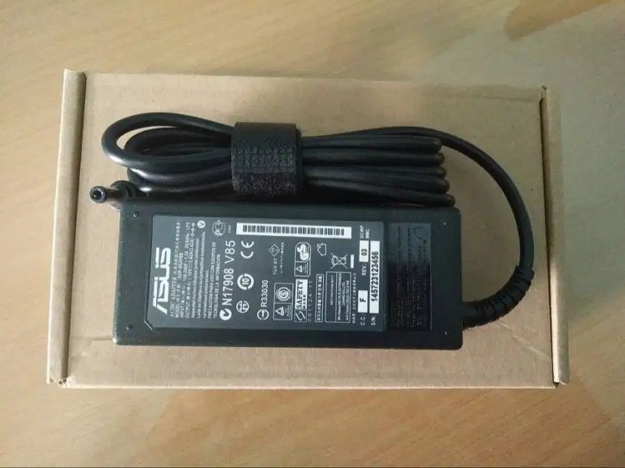 Adaptor Charger ASUS 65W Jek Standard Baru Kwalitas Original