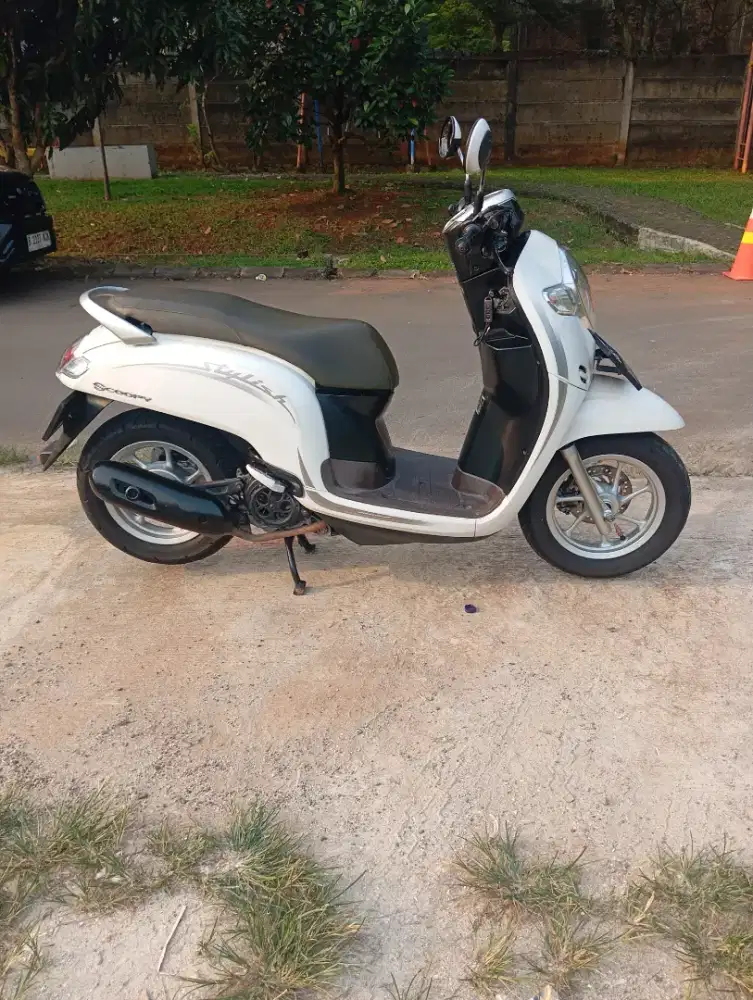 Honda Scoopy Donat 2020 fulori mulus pajak on d graha raya