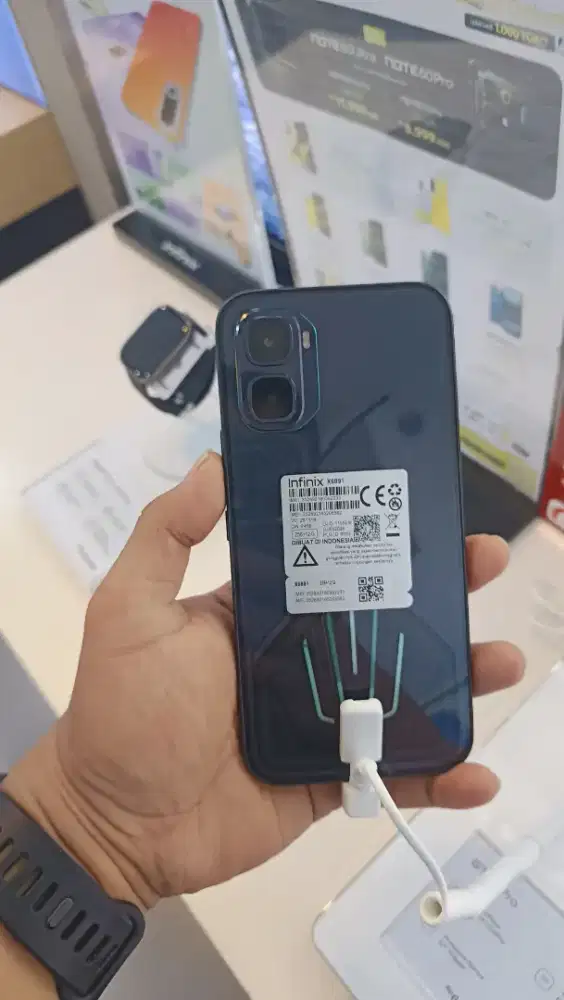 INFINI GT 50 PRO RAM 12/512 (ERAFONE BINTARO PLAZA)