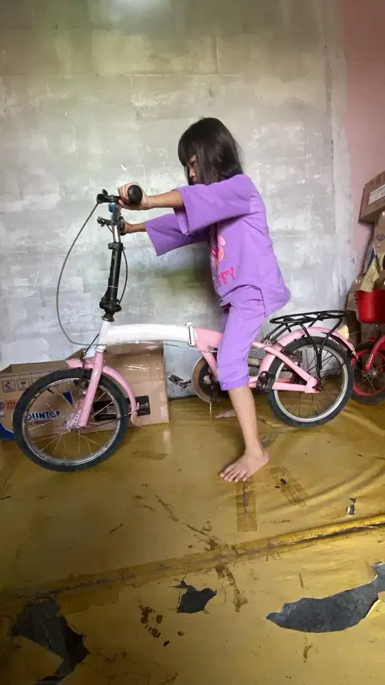 Sepeda lipat anak
