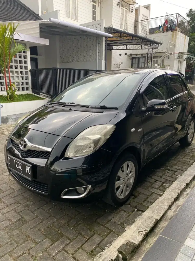 Toyota Yaris 2011 Bensin