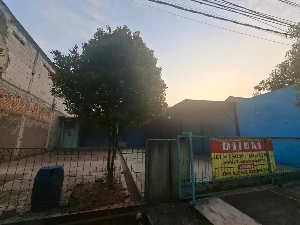 Di jual tanah/tempat usaha di dalam komplek PU