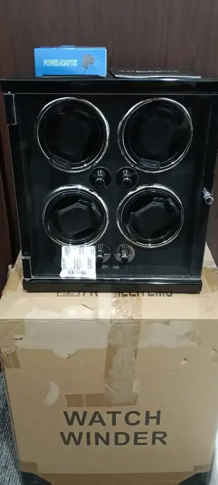 Watch winder 4 slots (new)