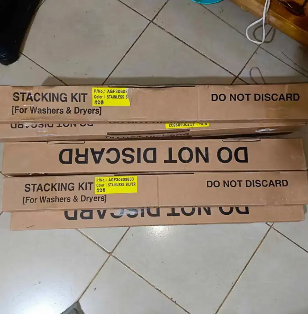 STACKING KIT MESIN CUCI/DRYER LG (bisa untuk semua mesin)
