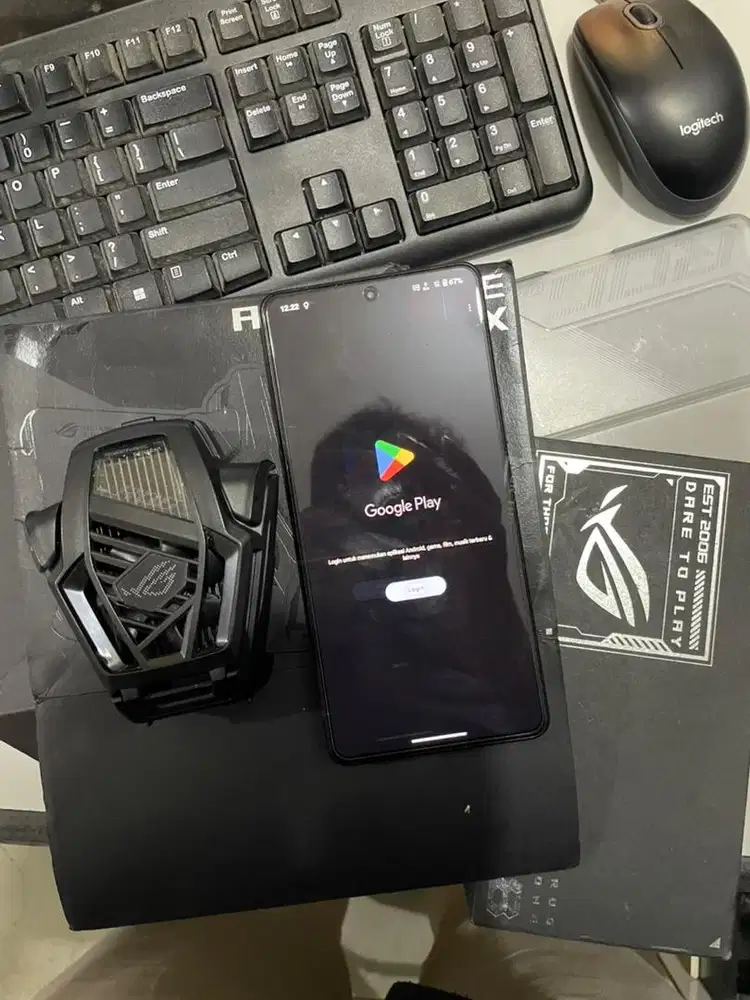 Rog phone 8 12/256 +aerocooler x