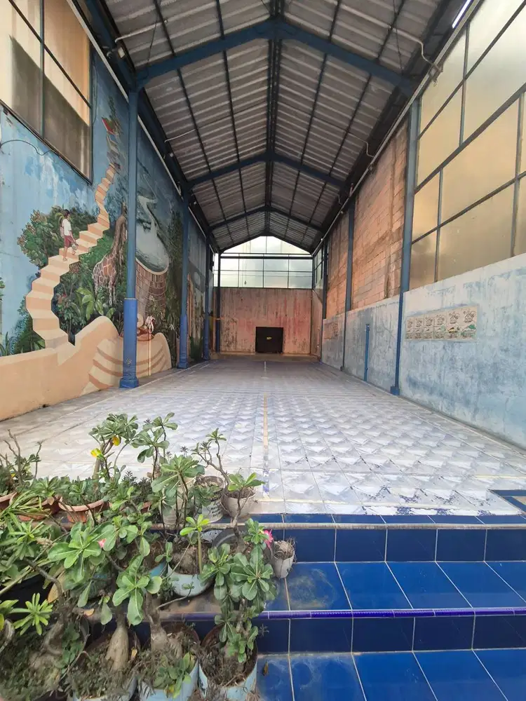 Dijual Tanah dalam bentuk lapangan