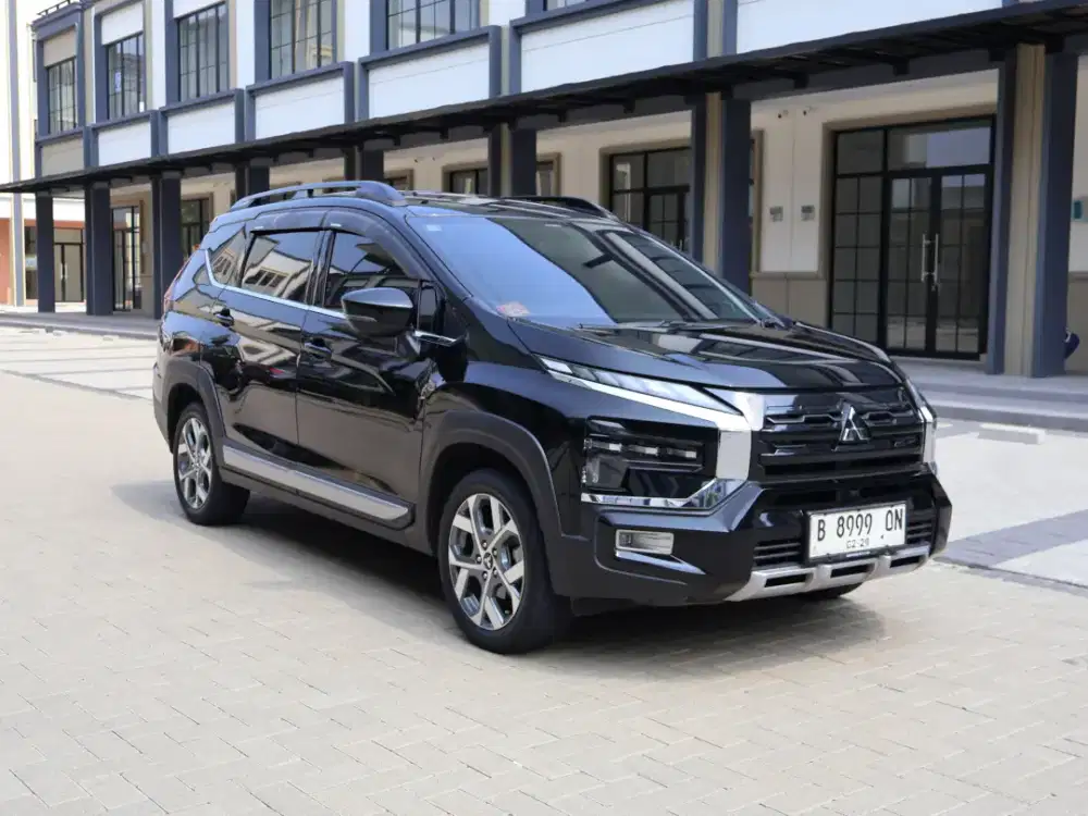 Xpander Cross Premium Package 2024/23
