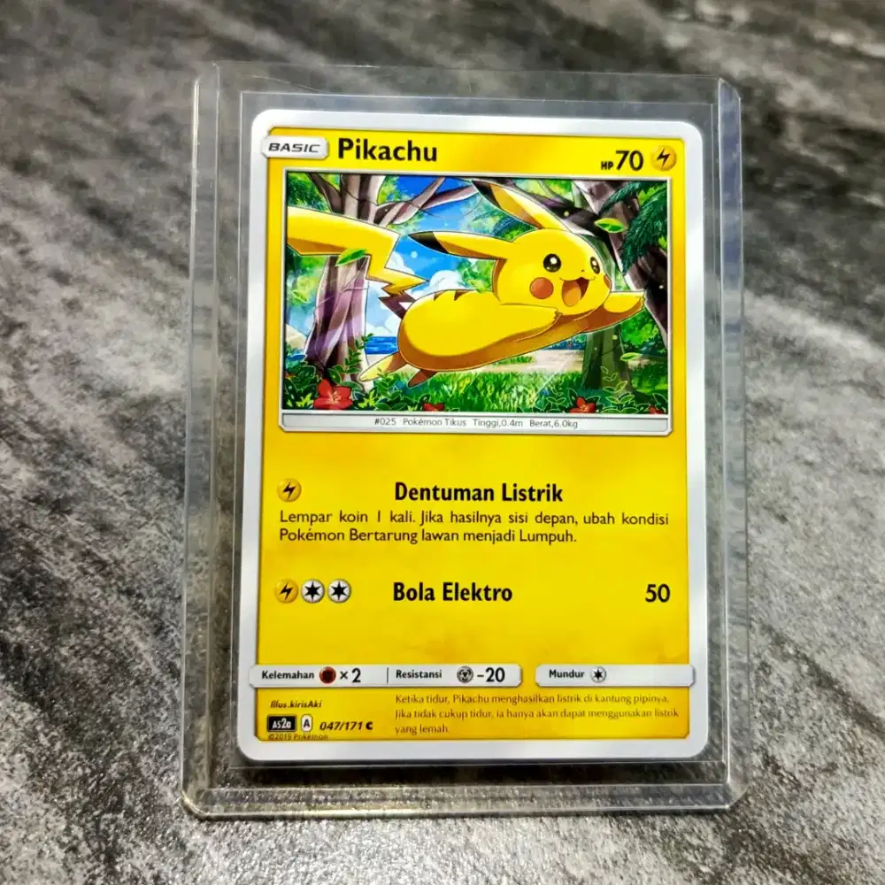 Kartu pokemon Pikachu asli original