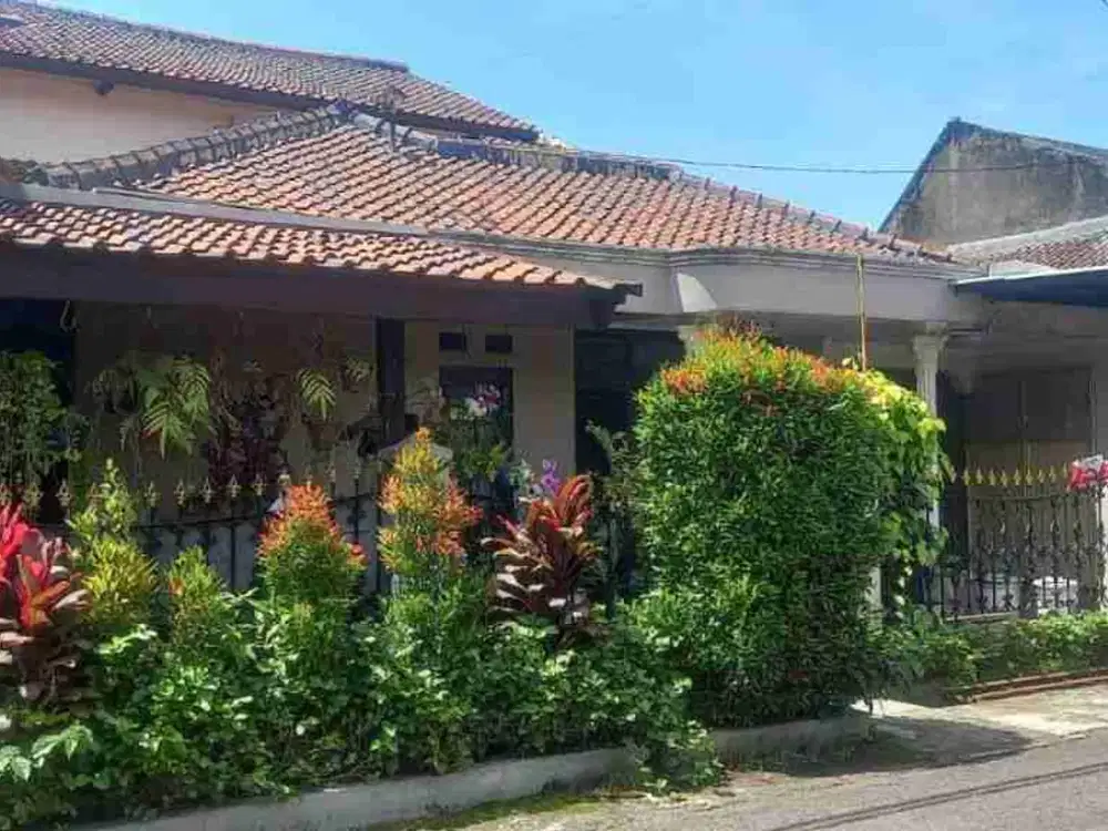 jual cepat rumah belakang metro margahayu raya