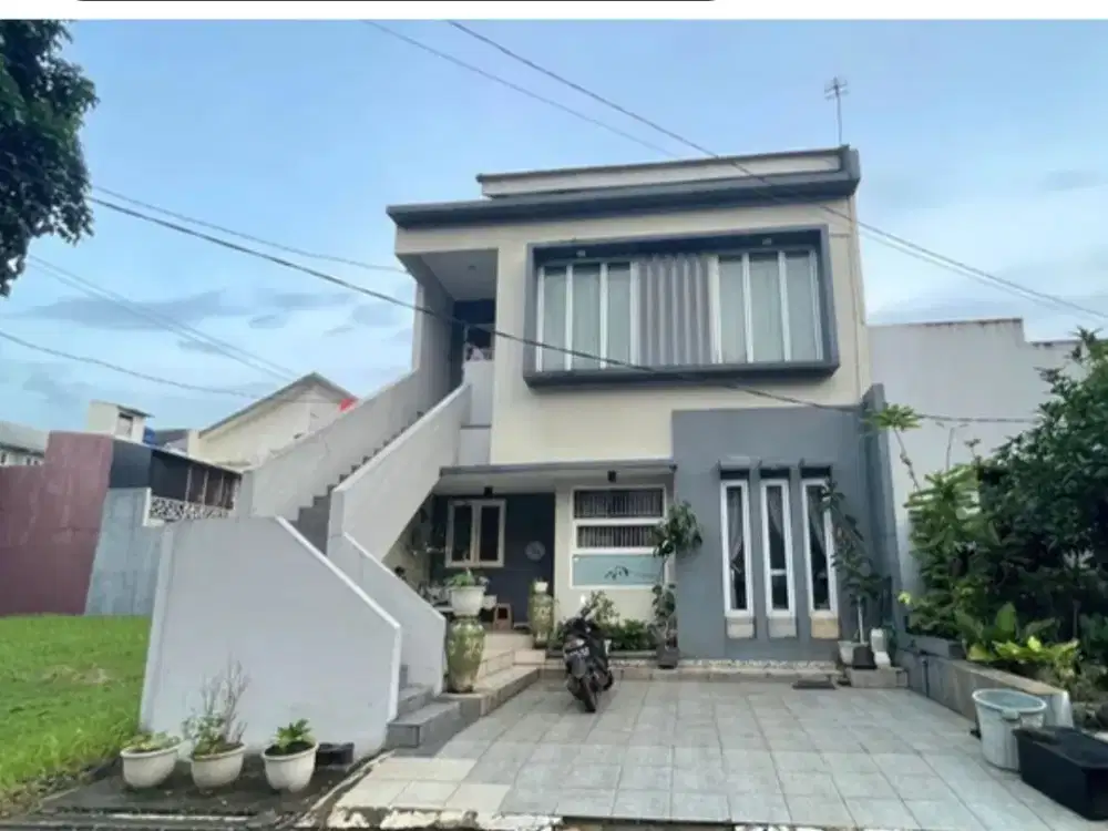 RUMAH MURAH SIAP HUNI 2 LANTAI DI KENCANA LOKA BSD 'DMB58'