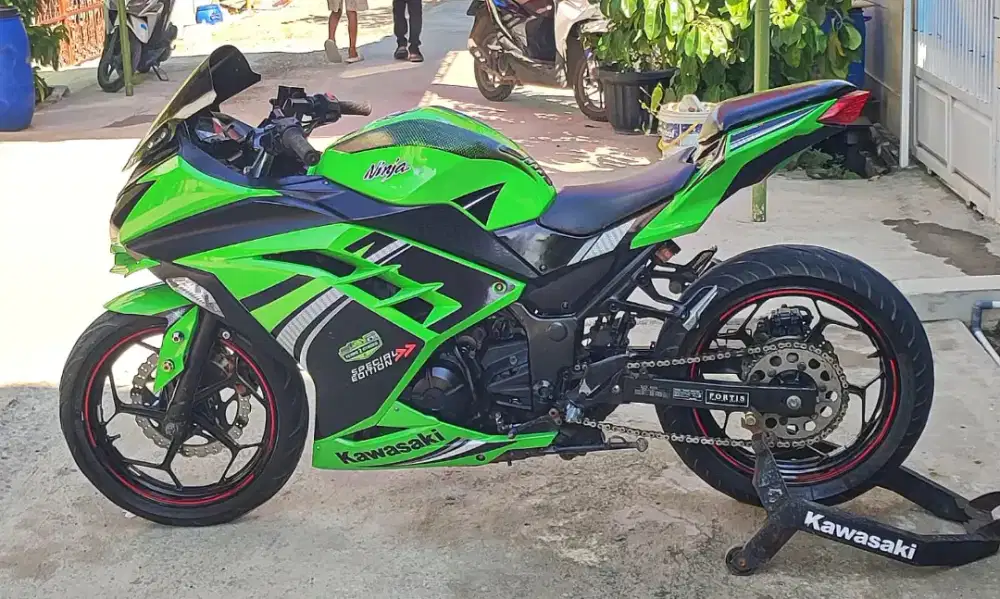 Kawasaki Ninja 250FI