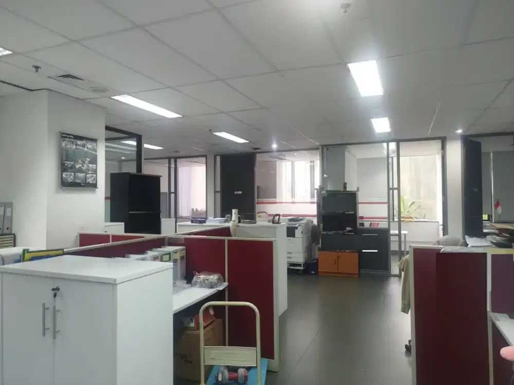 Sewa ruang kantor Furnish di Gedung Talavera Office Park, Tb simatupang Jakarta Selatan