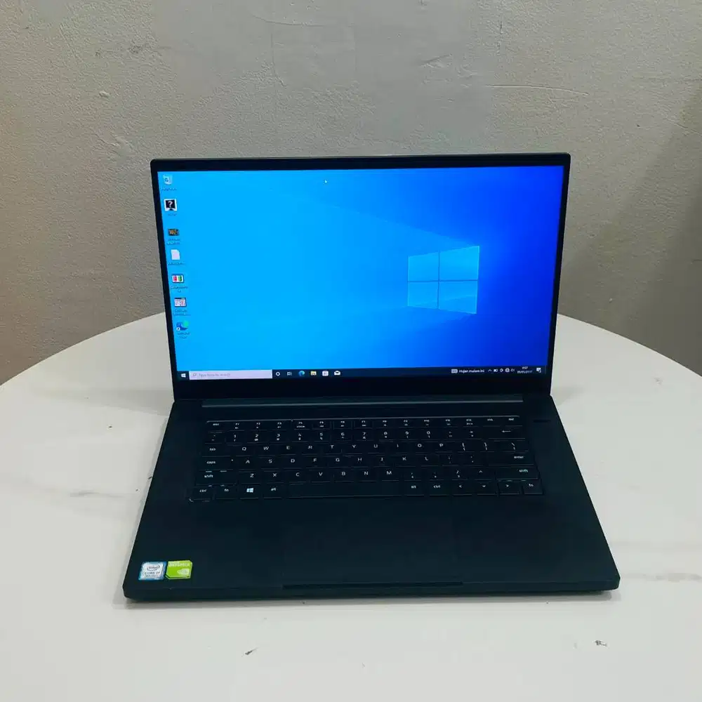 RAZER BLADE DUAL VGA 15 INCI  i7 gen8 Ram 16Gb Ssd 512Gb GTX 1660 *REC