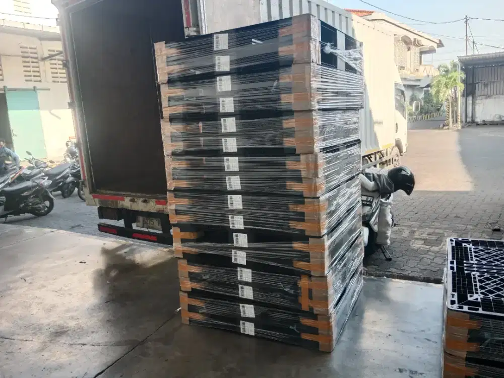 Pallet plastik second kondisi terpilih