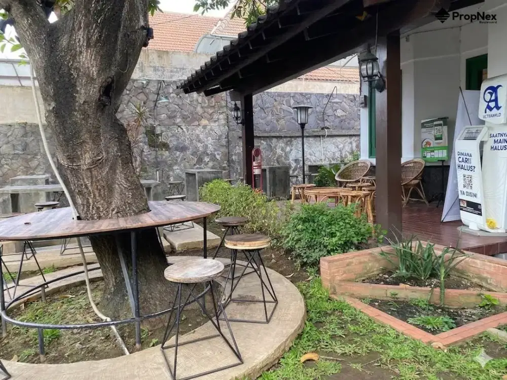 Rumah Usaha Strategis Di Pusat Kota Surabaya (BNBLV)